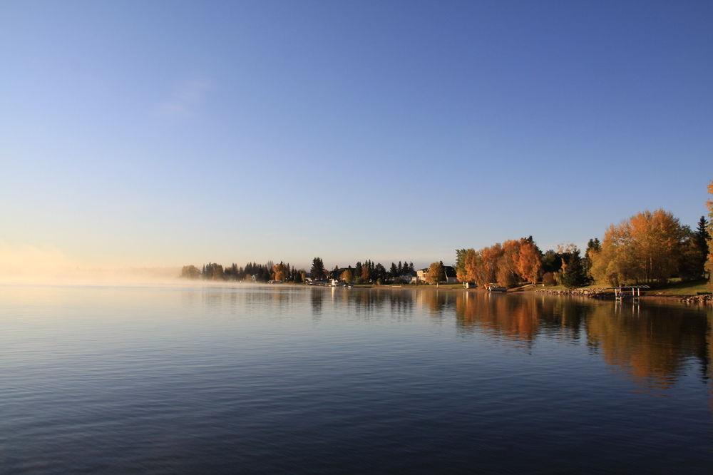 Holiday Inn Express & Suites Cold Lake By Ihg Eksteriør billede
